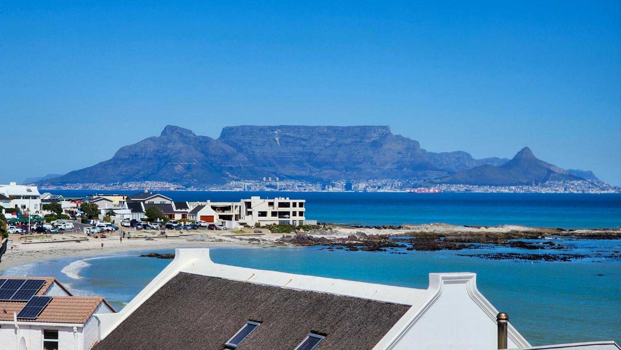The Blue Peter Hotel بلوبيرجستراند المظهر الخارجي الصورة